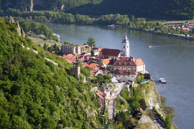 4. Wachau Donau - Melk Tour 6 Hour